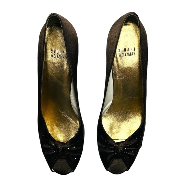 Stuart Weitzman Women's Brown Satin Glotallulah Peep Toe Kitten Heels size 7.5 - Picture 2 of 12
